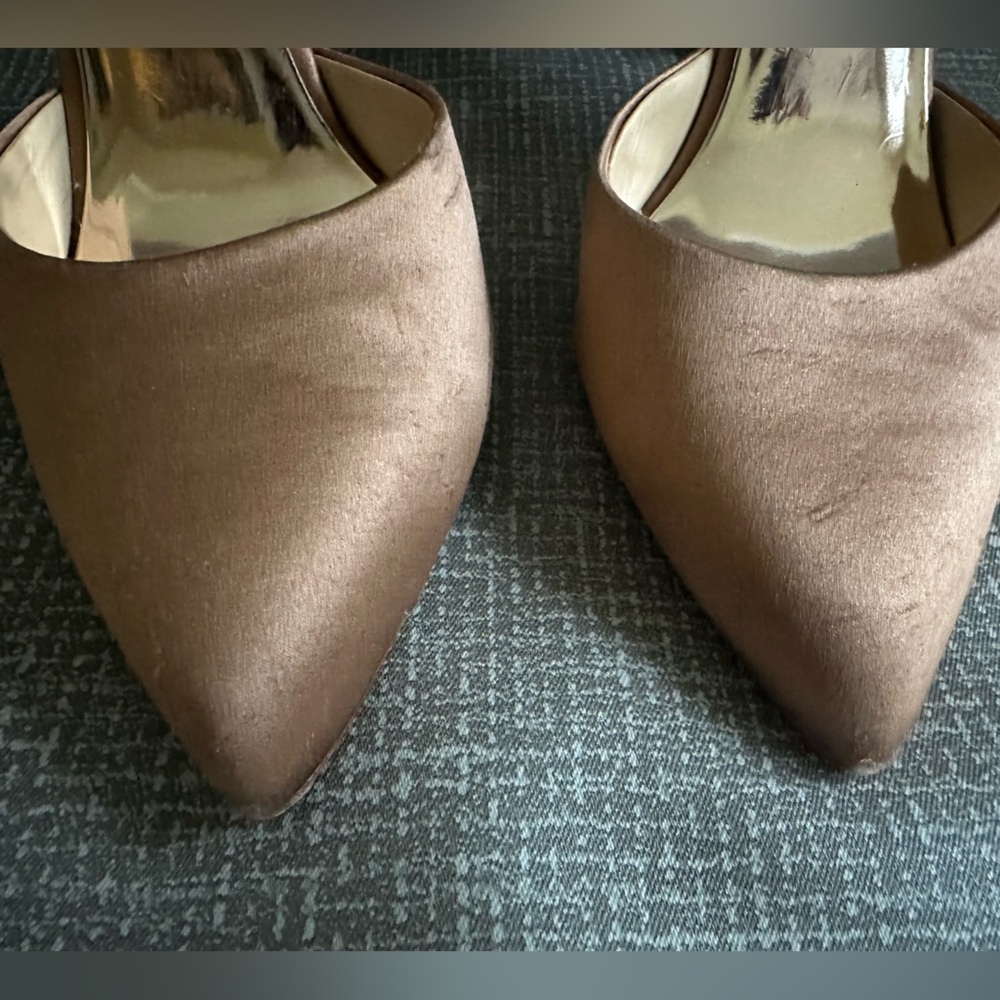Badgley Mischka Embellished D’Orsay Pointed Toe Pump Satin Heels Rose Gold Sz 9 - Picture 10 of 15